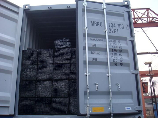 40x40 12m لوله گالوانیزه مربع مشکی فولادی Q215 بخش توخالی